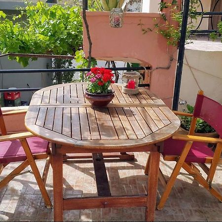 Traditional Residence With Terrace Latsida 외부 사진